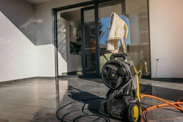 Best Restaurant Pressure Washing  in Pine Manor, FL