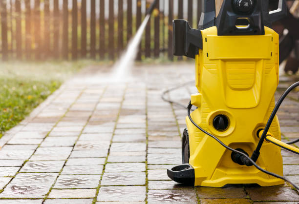 Playground Equipment Cleaning in Pine Manor, FL
