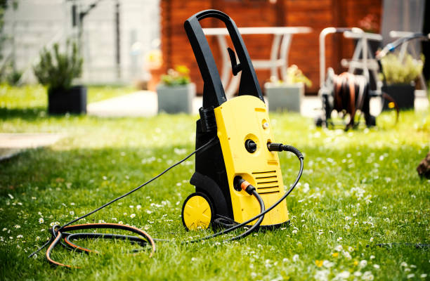 Best Parking Lot and Garage Cleaning  in Pine Manor, FL